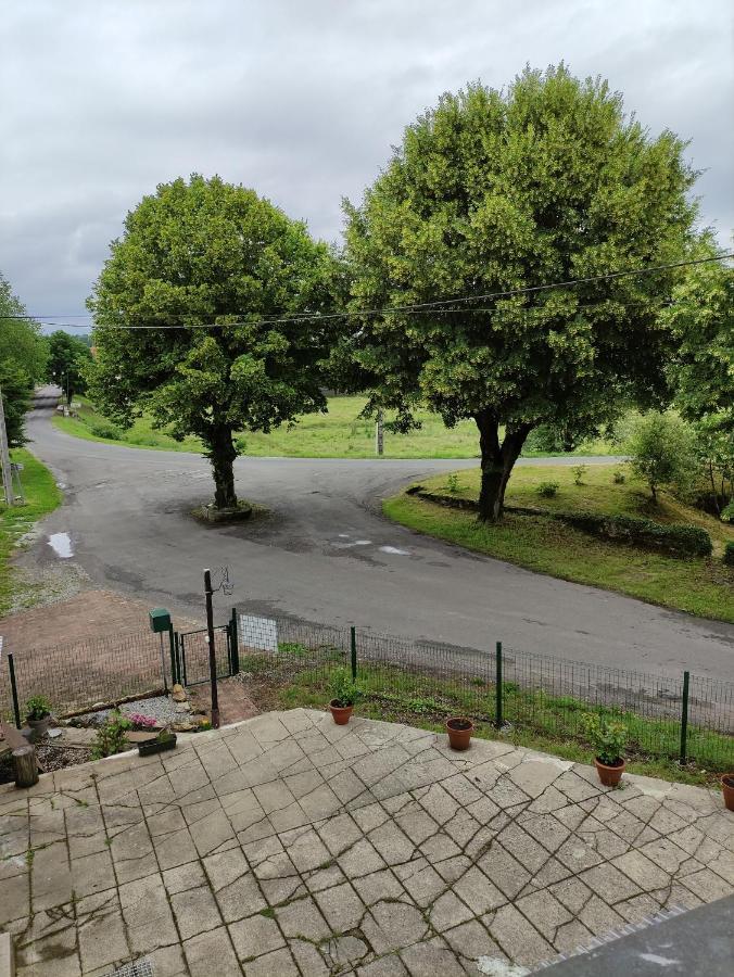 Gite Les Eylauds Pionsat Exterior photo