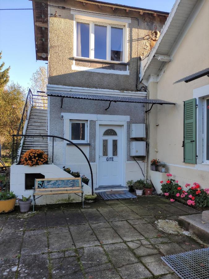 Gite Les Eylauds Pionsat Exterior photo